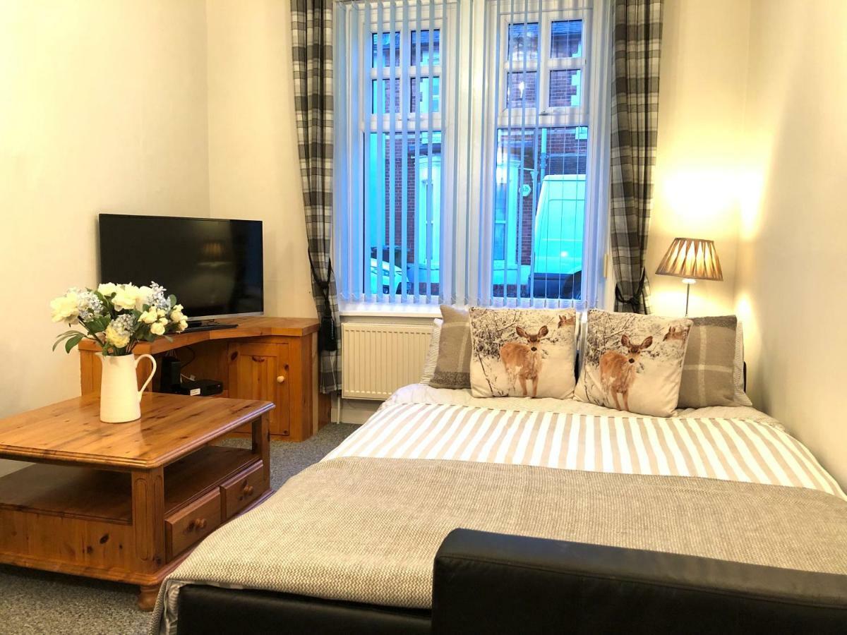 Little Connaught House Villa พอร์ตสมัธ ภายนอก รูปภาพ